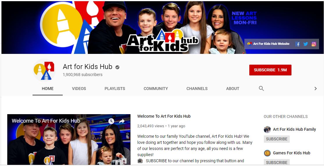 Một kênh youtube hữu ích khác có thể kê đến là Art for kids hub