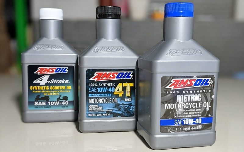 Amsoil Scooter 10W40